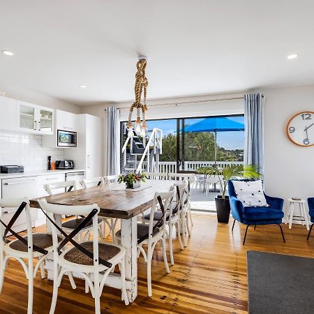 Готель Kiwi House Waiheke Oneroa Екстер'єр фото